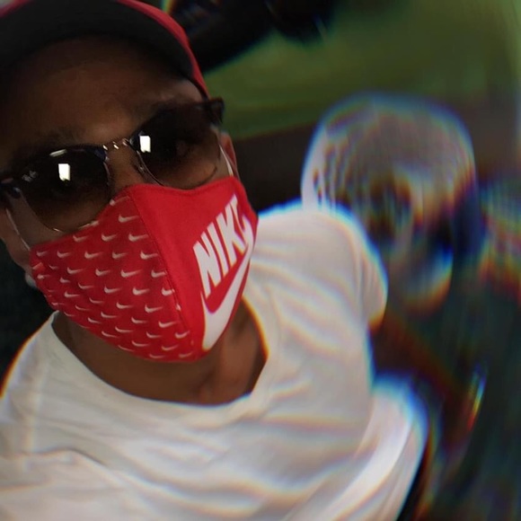 Meet your Posher, Justin - Picture 4 of 6